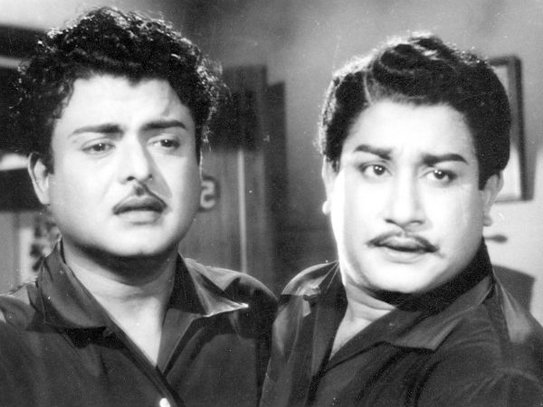 பார்த்தால் பசி தீரும்