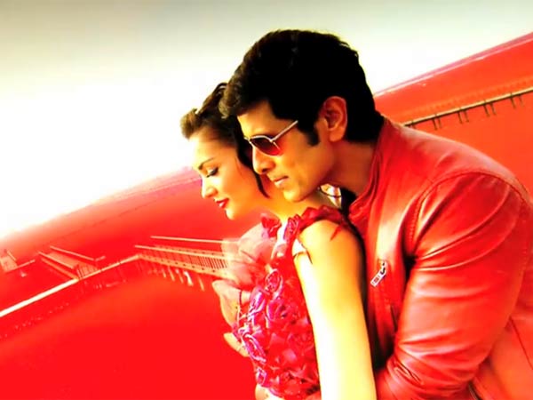 I movie mesmerizes fans I movie mesmerizes fans