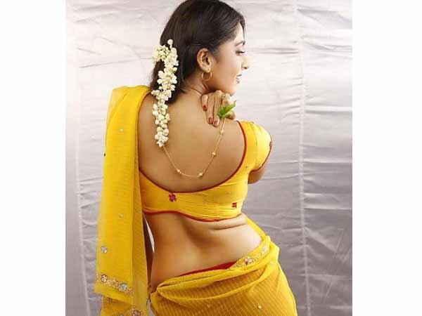 Arya - Anushka in Inji Iduppazhagi Arya - Anushka in Inji Iduppazhagi