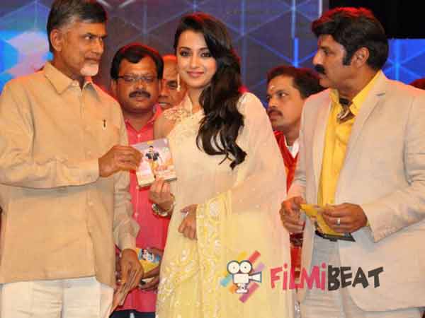 Political outfir strongly condemned Trisha Political outfir strongly condemned Trisha