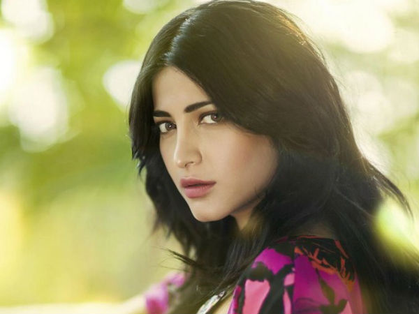 Shruthi's clash with Andhra Minister Shruthi's clash with Andhra Minister