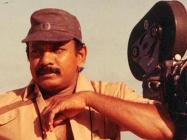 நெல்லுவில் ஒளிப்பதிவாளராக