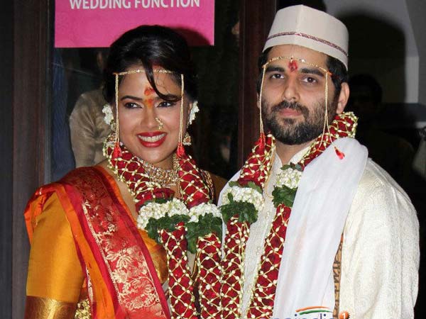 Sameera Reddy-Akshai Varde Blessed with Baby Boy Sameera Reddy-Akshai Varde Blessed with Baby Boy