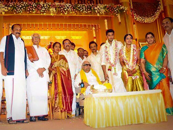 Arulnidhi Marriage Reception: Rajinikanth, Other Celebs Wish Newlywed Couple Arulnidhi Marriage Reception: Rajinikanth, Other Celebs Wish Newlywed Couple