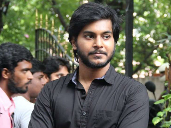 சினிமாதான் உலகம்: