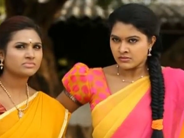 கழுத்தில் தாலி, கையில் ரிங்