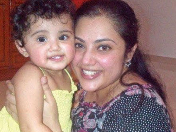 Meena Introduced Her Daughter In Vijay’s Next Film Meena Introduced Her Daughter In Vijay’s Next Film