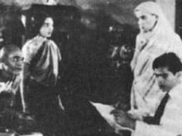 படமான முதல் நாவல்