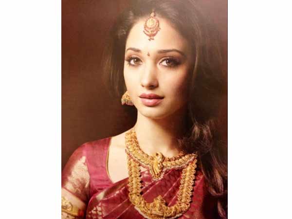 Jewelry Business Now Going Well - Tamanna Jewelry Business Now Going Well - Tamanna