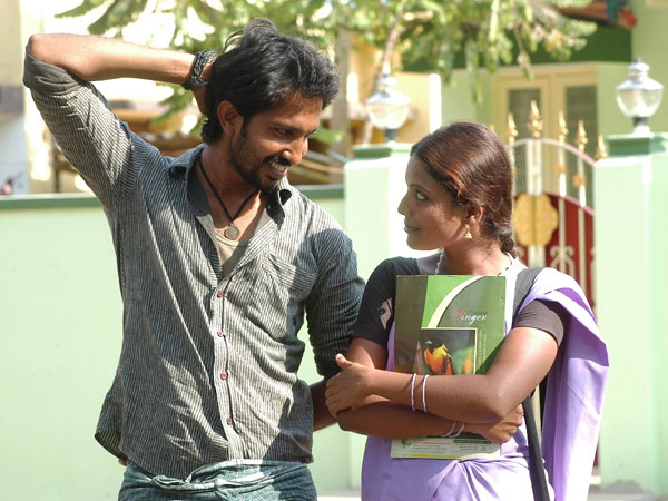 ஒரு தோழன் ஒரு தோழி