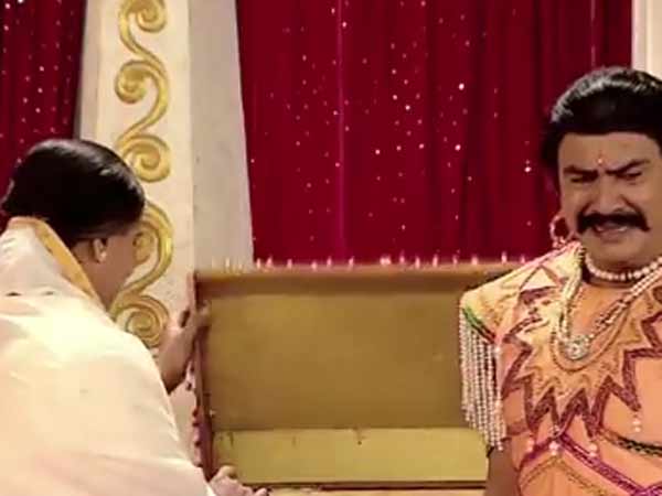 கண்ணீர் விட்ட கர்ணன்