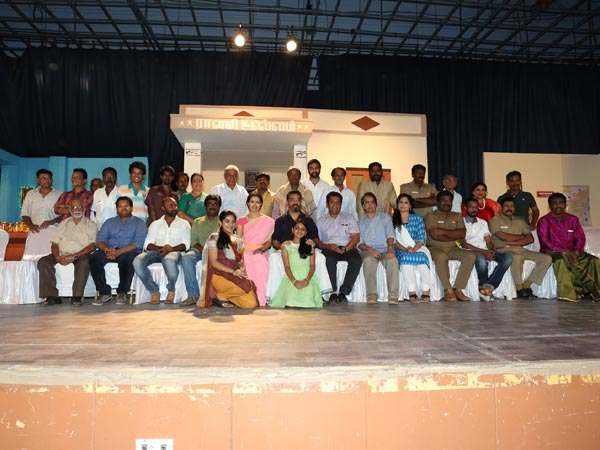 தூங்காவனத்தில் தொடர்கிறார்கள்