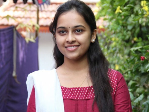 Internet: Leaked Sridivya Photos Internet: Leaked Sridivya Photos