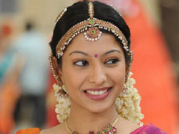 தொழிலதிபர் மணமகன்