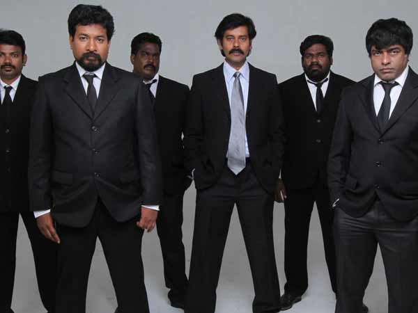 சதுரங்க வேட்டை வினோத்