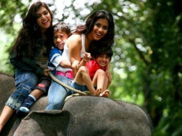 Elephant Ride: Complaint on Nazria, Ranjani Elephant Ride: Complaint on Nazria, Ranjani