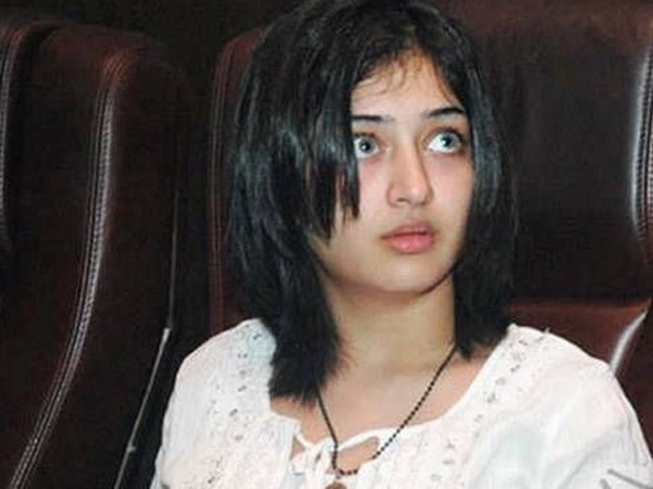 விஷால் ஜோடியாக யார்?