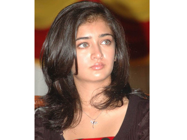 கமல் பொண்ணுதான் டாப்பர்: