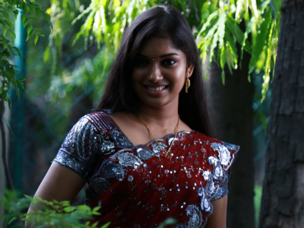 Priyanka rocks in Vandha Mala Priyanka rocks in Vandha Mala