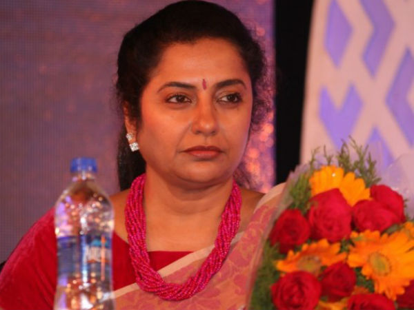 Don't try Maniratnam style: Suhasini advices Karthik Subburaj Don't try Maniratnam style: Suhasini advices Karthik Subburaj