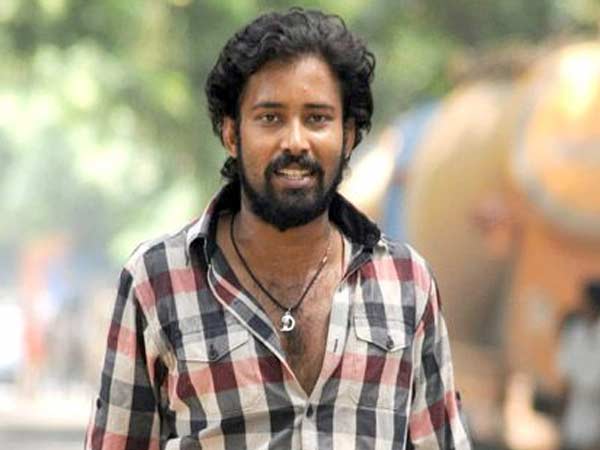 நல்ல மகனாக தினேஷ்