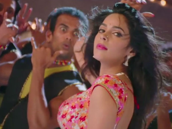4 பெண் குழந்தைகள்