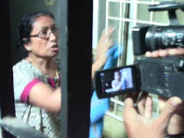 Samantha's mother and brother attack Journalists Samantha's mother and brother attack Journalists