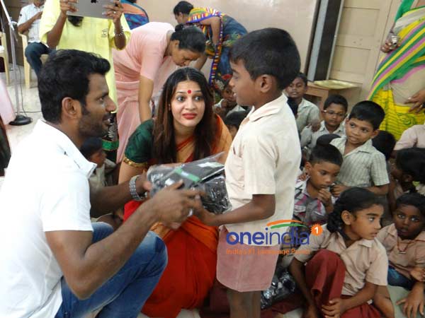 Vishal vows to present 1000 shoes to children, whenever he purchase shoe for him! Vishal vows to present 1000 shoes to children, whenever he purchase shoe for him!