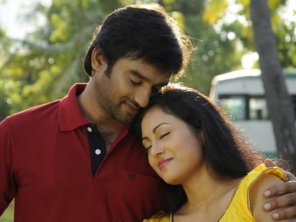 Debutante hero denied to play in liplock scene Debutante hero denied to play in liplock scene