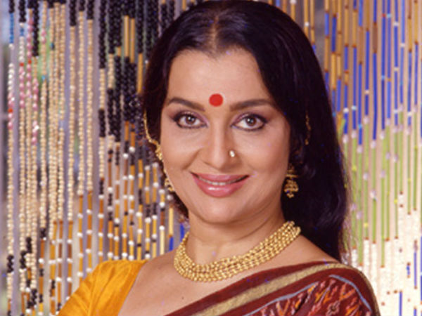 Asha Parekh and many others chased me for Padma Awards - Kadkari Asha Parekh and many others chased me for Padma Awards - Kadkari