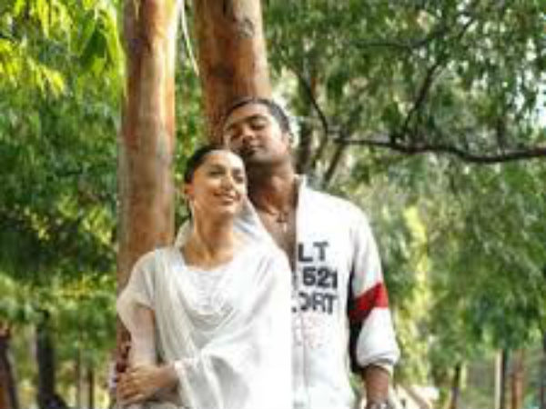 7. முன்பே வா என் அன்பே வா (சில்லுன்னு ஒரு காதல்)