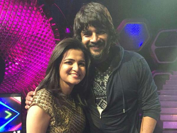 Actor Madhavan on KWDD for Republic Day special Actor Madhavan on KWDD for Republic Day special
