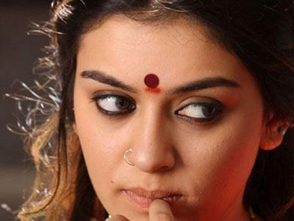 மறுபடியும் ஹன்சிகாங்கறதிலும் முடிவா இருந்தீங்களா?