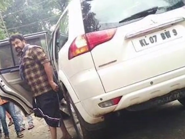 Mohanlal met with an accident in Kerala Mohanlal met with an accident in Kerala