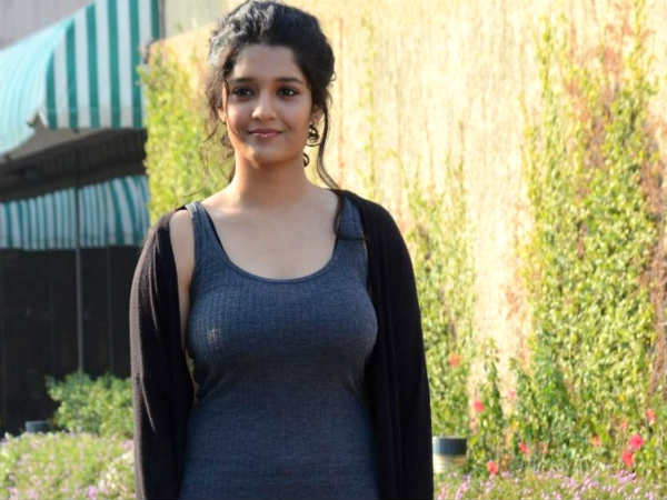 Cinemakkaran Saalai- 30 Iruthi Sutru Cinemakkaran Saalai- 30 Iruthi Sutru