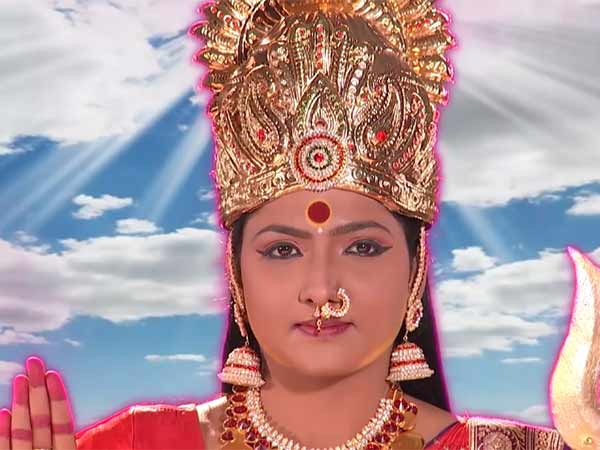 இவர்தான் அம்மன்