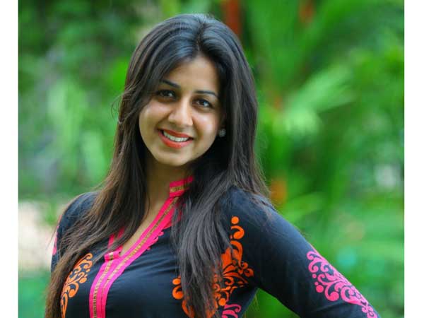 போலீஸ் வேலைக்காக: