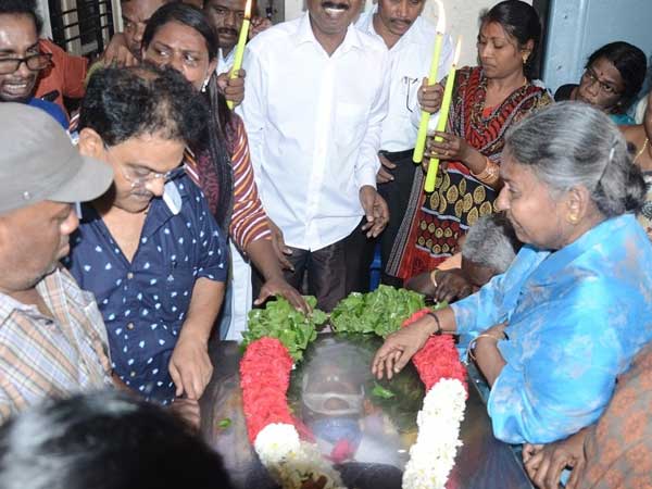 Nadigar Sangam condoles for Kumari Muthu death Nadigar Sangam condoles for Kumari Muthu death