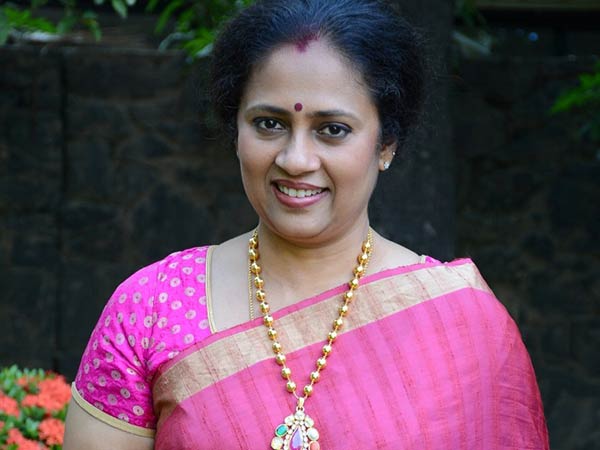 அம்மணி...