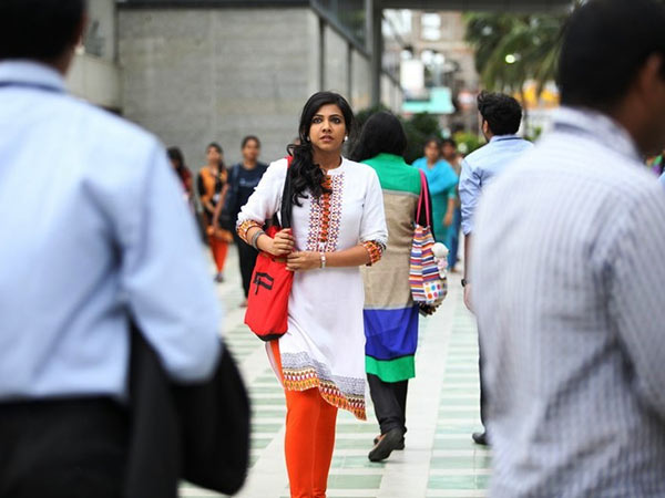 Kadhalum Kadanthu Pogum review Kadhalum Kadanthu Pogum review