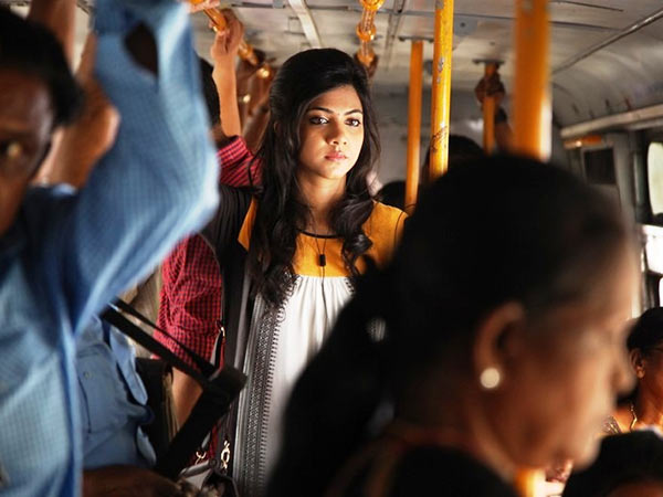 Kadhalum Kadanthu Pogum review Kadhalum Kadanthu Pogum review