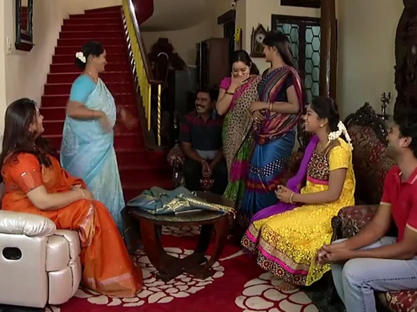 சின்னத்திரை கலைஞர்களுக்கு கவுன்சிலிங்
