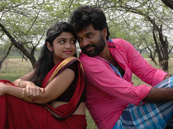 Sandikuthirai on selfie habit Sandikuthirai on selfie habit