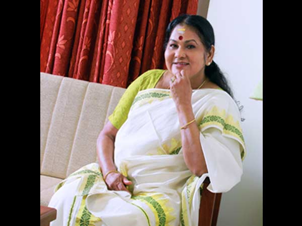 இயக்குநர் பரதனின் மனைவி