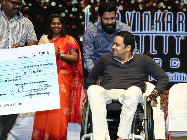 Vikram Participate in Cavinkare Ability Awards Vikram Participate in Cavinkare Ability Awards
