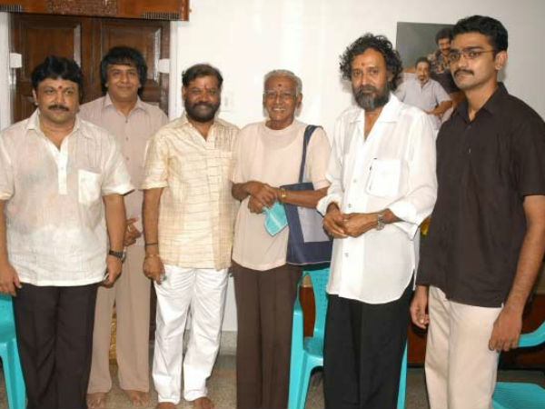 வேலை அமைவது எளிது