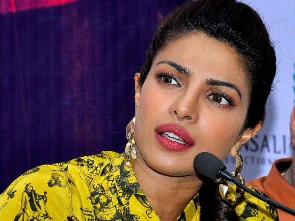 Priyanka Chopra invited by Barack Obama for Dinner Priyanka Chopra invited by Barack Obama for Dinner