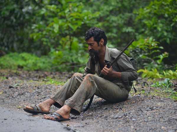 Villathi Villain Veerappan review Villathi Villain Veerappan review