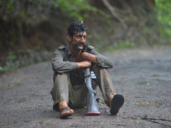Villathi Villain Veerappan review Villathi Villain Veerappan review