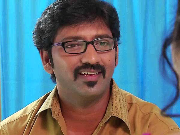 குடுமி வச்சா தெரியாதா?